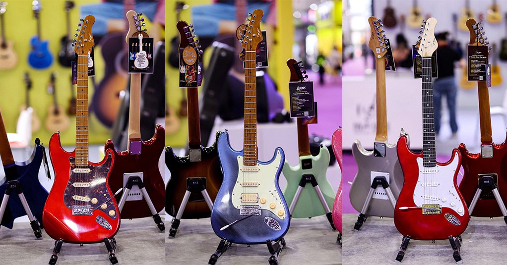 Smiger Electronic Guitars with diffrent shapes and color